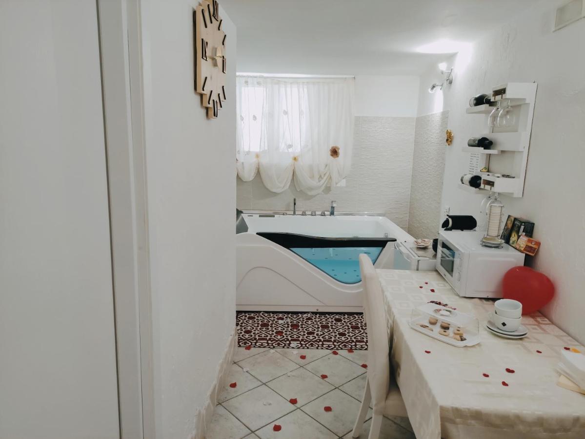 26 Suite Home Ostuni Dış mekan fotoğraf