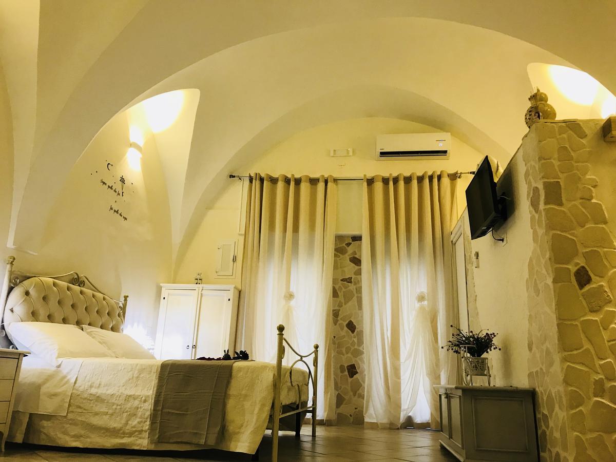 26 Suite Home Ostuni Dış mekan fotoğraf