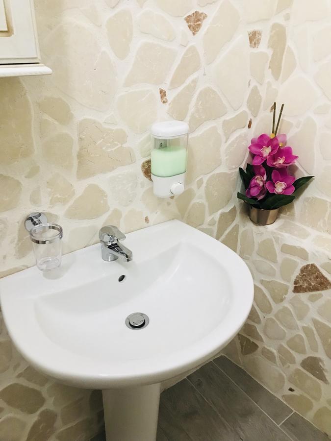 26 Suite Home Ostuni Dış mekan fotoğraf